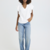 Witte blouse met ruffle-mouwen en V-hals – vooraanzicht