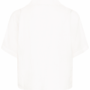 Achterzijde van luchtige witte Foxa blouse in korte lengte