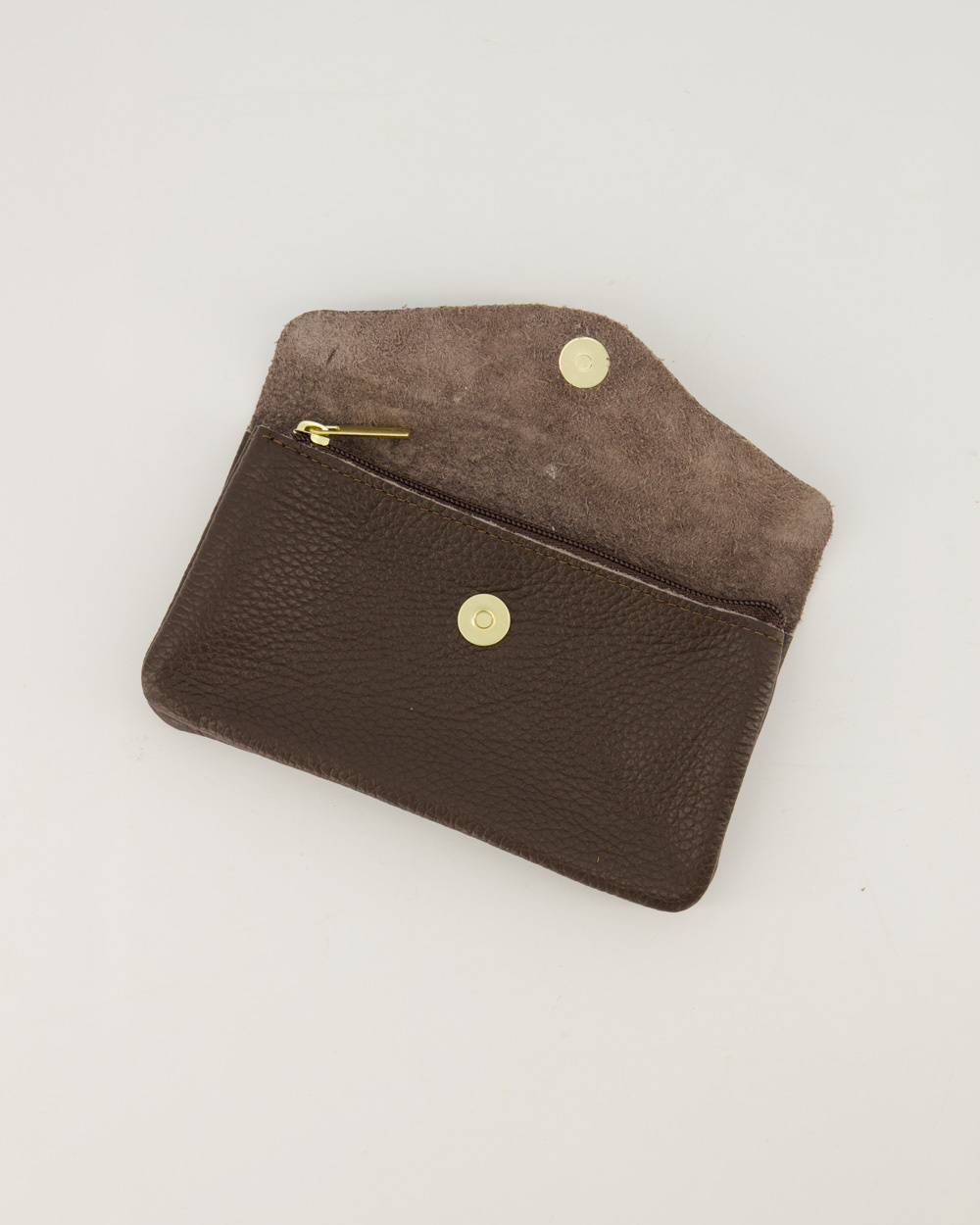 Lisa Big | Donkerbruin