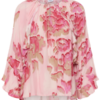 Roze blouse met bloemenprint, ruches en wijde mouwen in een losse, luchtige pasvorm.