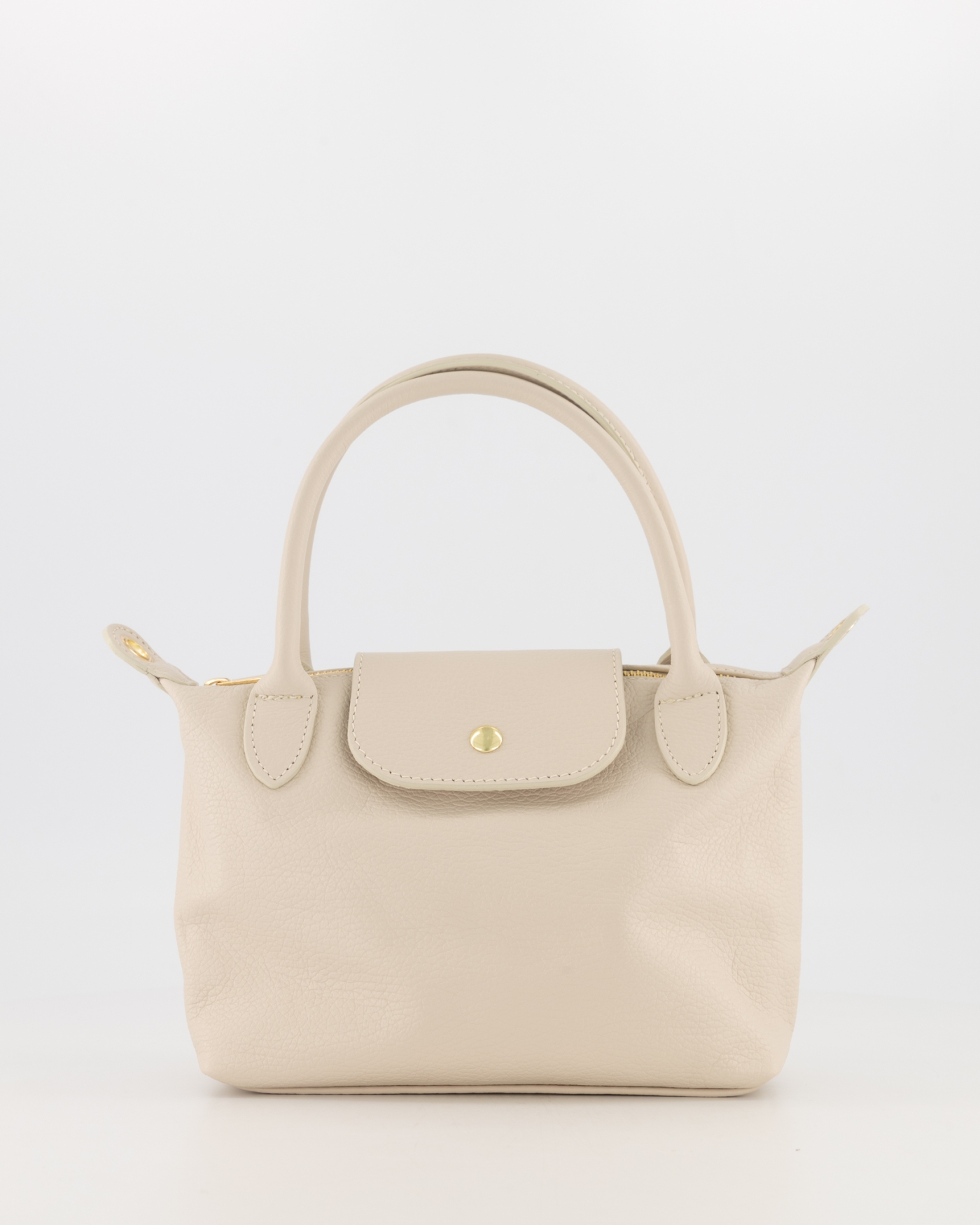 Ecru leren handtas met goudkleurige details en korte hengsels in een tijdloos design