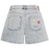 Lichtblauwe denim short van ICHI met hoge taille en kleurrijke zomerse borduursels op de achterzak