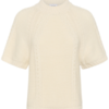 Saint Tropez gebreide top in ivoorwit met kabelstructuur, korte mouwen en cropped pasvorm voor een zomerse uitstraling.
