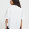 ICHI IHLELAYA boxy blouse met korte wijde mouwen, borstzak, knoopsluiting en hartvormige cut-outs