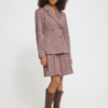 ICHI IHKATE CHECKIT BL2 geruite fitted blazer in Big Check Red met dubbele knoopsluiting en brede reverskraag.