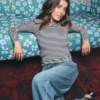 20126388_200928_610 ICHI IHMILANA Barrel Jeans in Washed Medium Blue met hoge taille, ruime ronde pijpen en stiknaden op kniehoogte