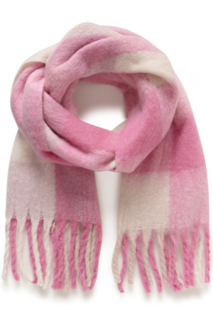 Saint Tropez FalbertaSZ Scarf in Begonia Pink Check met roze-crème ruitdessin en lange franjes.