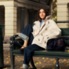 Saint Tropez SophieSZ korte duffelcoat in crème met loose fit, toggle-sluiting, raglanmouwen en brede kraag
