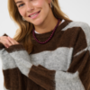 30515375_305237_350 Saint Tropez TayzieSZ oversized trui met brede donkerbruine en grijze strepen, ronde hals en lange mouwen