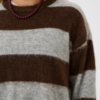30515375_305237_360 Saint Tropez TayzieSZ oversized trui met brede donkerbruine en grijze strepen, ronde hals en lange mouwen