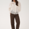 30515381_110605_400 Saint Tropez TullySZ witte katoenen blouse met opengewerkte details en lange gepofte mouwen.