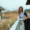 Camp_AUTUMN 26_2026 AW_FREEQUENT_211715_8602_3 211721_1400_3 Freequent FQMALAY-SHIRT in Star Off-white met rucheskraag, knoopsluiting, borstzak en lange mouwen.