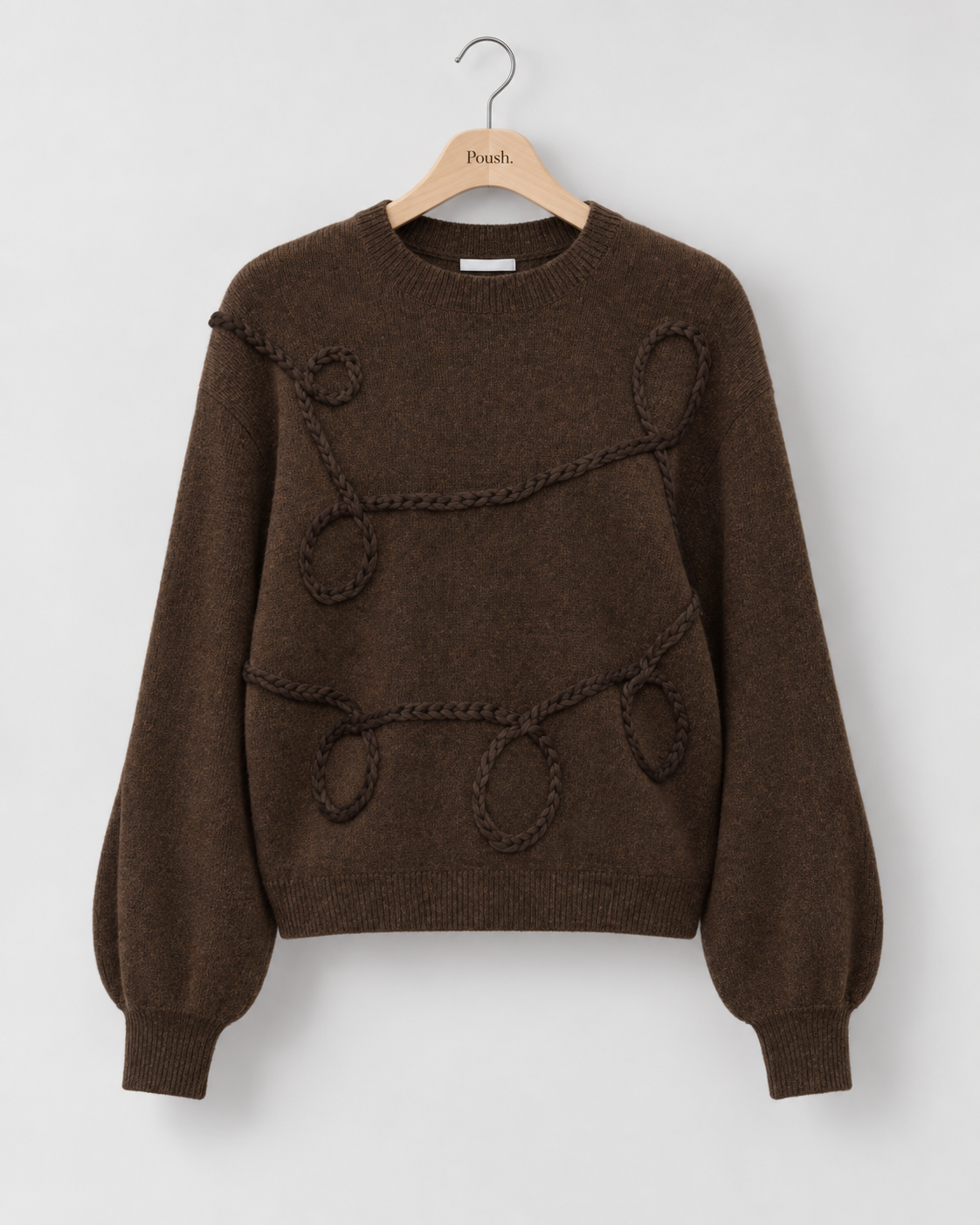 Saint Tropez TitiaSZ bruine loose-fit trui met lange volumineuze mouwen en gevlochten details.