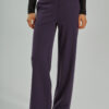 Freequent FQNANNI-PANTS in Nightshade met hoge taille, rechte pijpen, steekzakken en rits- en knoopsluiting.