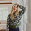 Look_AUTUMN 26_2026 AW_FREEQUENT_211836_8907_1 211840_9159_29 Freequent FQSINDY-JEANS in Dark Blue Denim met wijde rechte pijpen, mid-rise taille en bijpassend strikceintuur.