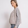 ZHRILL ZHEREN teddyvest in Grey Taupe met gemêleerde wollook, ronde hals en drukknoopsluiting.