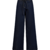 packshot_2_211840_9159_Front_1_FQSINDY-JEANS Dark Blue Denim Freequent FQSINDY-JEANS in Dark Blue Denim met wijde rechte pijpen, mid-rise taille en bijpassend strikceintuur.