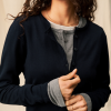 30500005_193924_600 Saint Tropez MilaSZ R-Neck Cardigan in Night Sky. Fijngebreid vest met een klassieke pasvorm, ronde hals en lange mouwen. Bestseller basis vest.