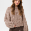 30515462_191020_500 Saint Tropez TelmaSZ Deco Pullover in Dark Earth met golvend structuurbreisel, pailletten en lange mouwen.