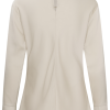 Saint Tropez UmalieSZ Blouse in Sandshell met subtiel hoge halslijn, lange mouwen en verlengde manchetten.