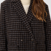Saint Tropez UttaSZ Coat in Chocolate Brown met ruitpatroon, reverskraag, dubbele knoopsluiting en rafelranden.