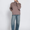 ZS546-T3280-248-1-32 ZHRILL ZHLIV taupekleurig dames-sweatshirt met hoge opstaande kraag, lange mouwen en elastische ribboorden.